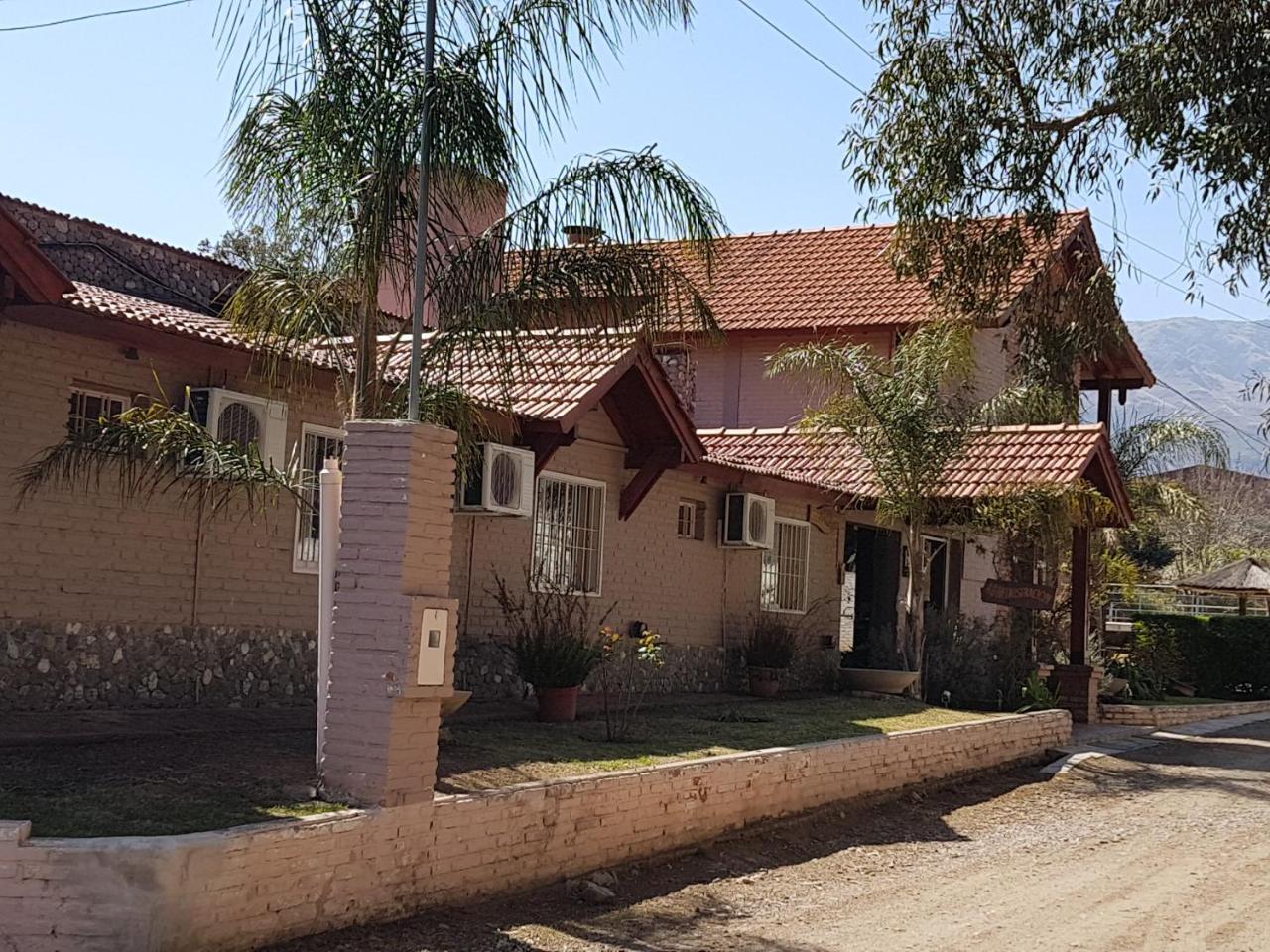 Apart Hotel Piscu Yaco Merlo Buitenkant foto